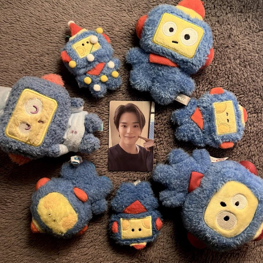 asahiflare's tweet photo. hikun prayer circle: asahi weverse live ✨ https://t.co/Yq57TpSzuZ
