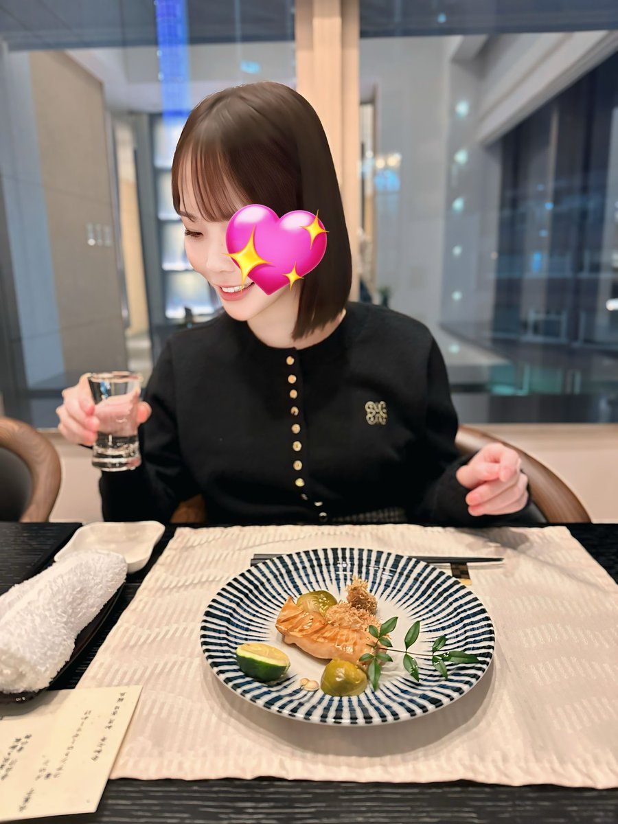 昨日も今日も🈵枠♡完売ありがとうございます😌🙇‍♀️
昨日は仲良し様とディナーデートへ👫💓
くらげの好きな和食で全部美味でした🤭
次回の出勤は12日です❣️
#日記