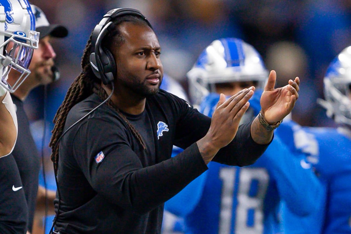 ๐๐ฅ๐ข ๐๐ข๐ฑ๐ฏ๐ฌ๐ฆ๐ฑ ๐๐ฆ๐ช๐ข๐ฐ ๐ฐ (@the_det_times) on Twitter photo Chiefs DC Steve Spagnuolo on Kelvin Sheppard:
โI love Kelvin Sheppard. To me, Kelvin Sheppard, if I could make a mini projection, will be a head coach in this league. He was one of the smartest players I had back in New York.
HIGH PRAISE ๐๐ฅ
H/T: <a href="/DetroitPodcast/">DetroitSportsPodcast</a> | #OnePride Chiefs DC Steve Spagnuolo on Kelvin Sheppard:
โI love Kelvin Sheppard. To me, Kelvin Sheppard, if I could make a mini projection, will be a head coach in this league. He was one of the smartest players I had back in New York.
HIGH PRAISE ๐๐ฅ
H/T: <a href="/DetroitPodcast/">DetroitSportsPodcast</a> | #OnePride