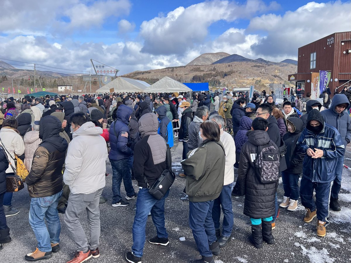 hitca_official's tweet image. 第33回恵山ごっこまつり、好評開催中です！函館の冬の味覚、ごっこ汁をいただくことができます‼︎

#恵山　#ごっこ