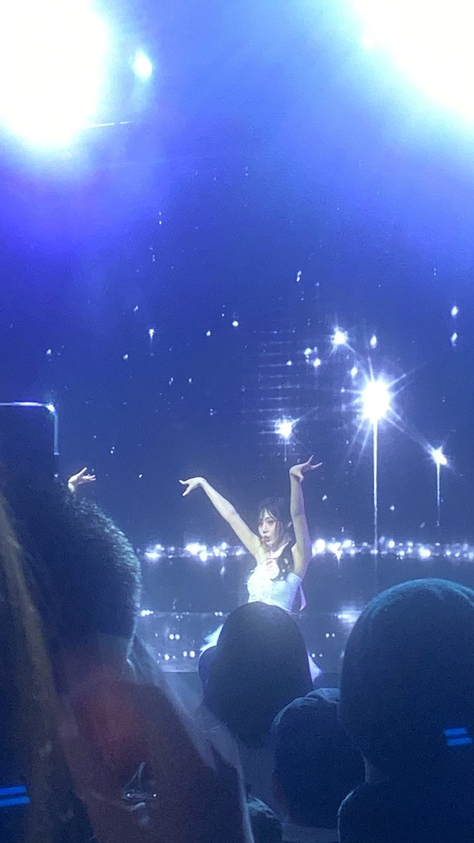 lily ୨୧ swem swem tweet media