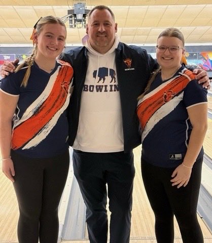 Congratulations to our Girls Bowling Sectional Qualifiers! Sophomores Brooklyn Edler took 6th Place and Kaylee Oczkowicz finished in 19th Place at today’s Dundee-Crown Regional!