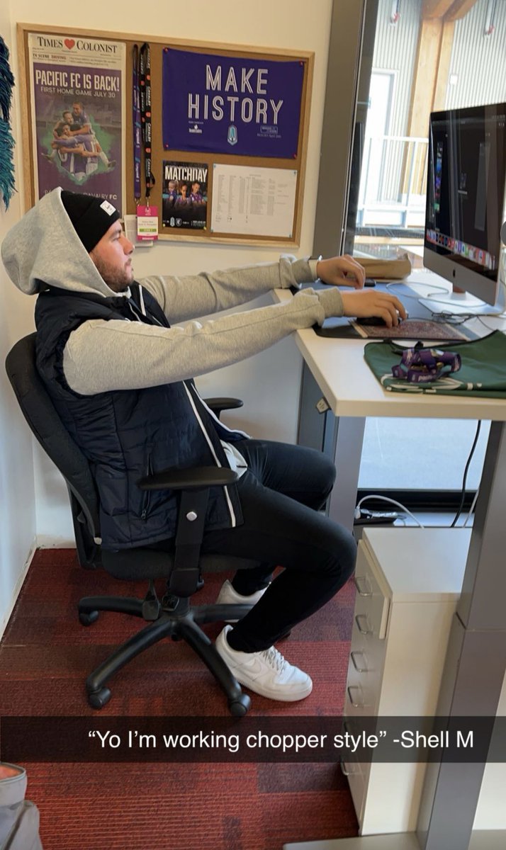 I sleep in a racecar bed tweet media