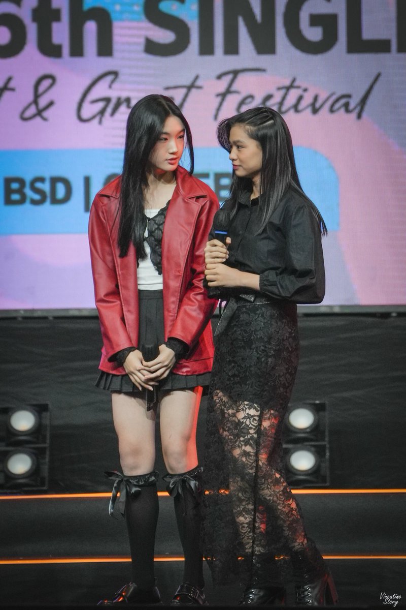 Vincutineeeee74's tweet photo. 08022025
@Delynn_JKT48 & @Nala_JKT48 at JKT48 26th Single Personal MnG
#JKT48 #ikutyo #DELYN #NALA https://t.co/kJCc1FbkCN