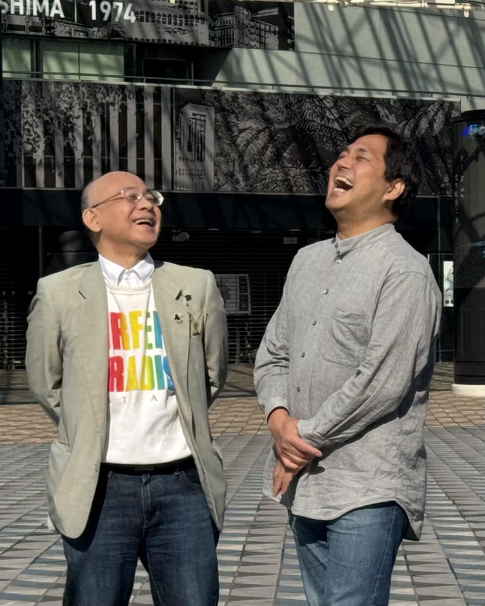 本日の読売新聞朝刊にインタビュー記事が載ってます。実は写真撮影のとき、永田さんもいて、何枚かツーショットも撮ってもらったのですがカットされました。勝手に撮ったやつを載せときます（笑）