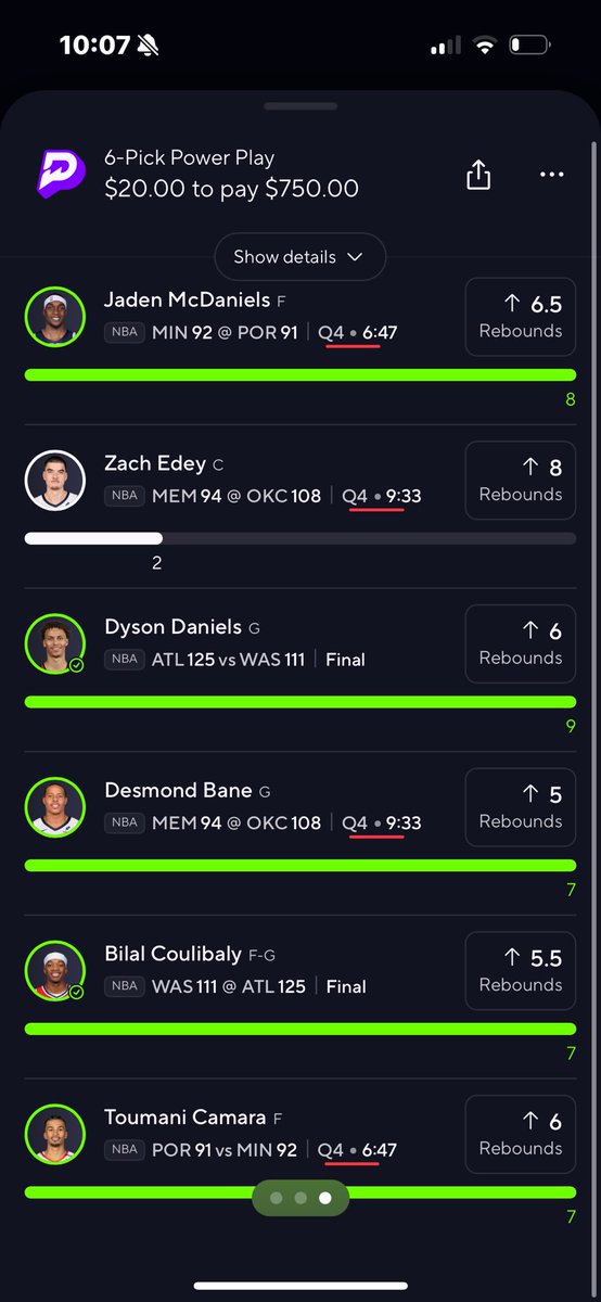 _ImUpZay's tweet photo. Yall better Dnp Zach edey cause ain’t no way he played 2 min in the second half 😤😤😤🤬🤬 https://t.co/KVRJ1oOxTc