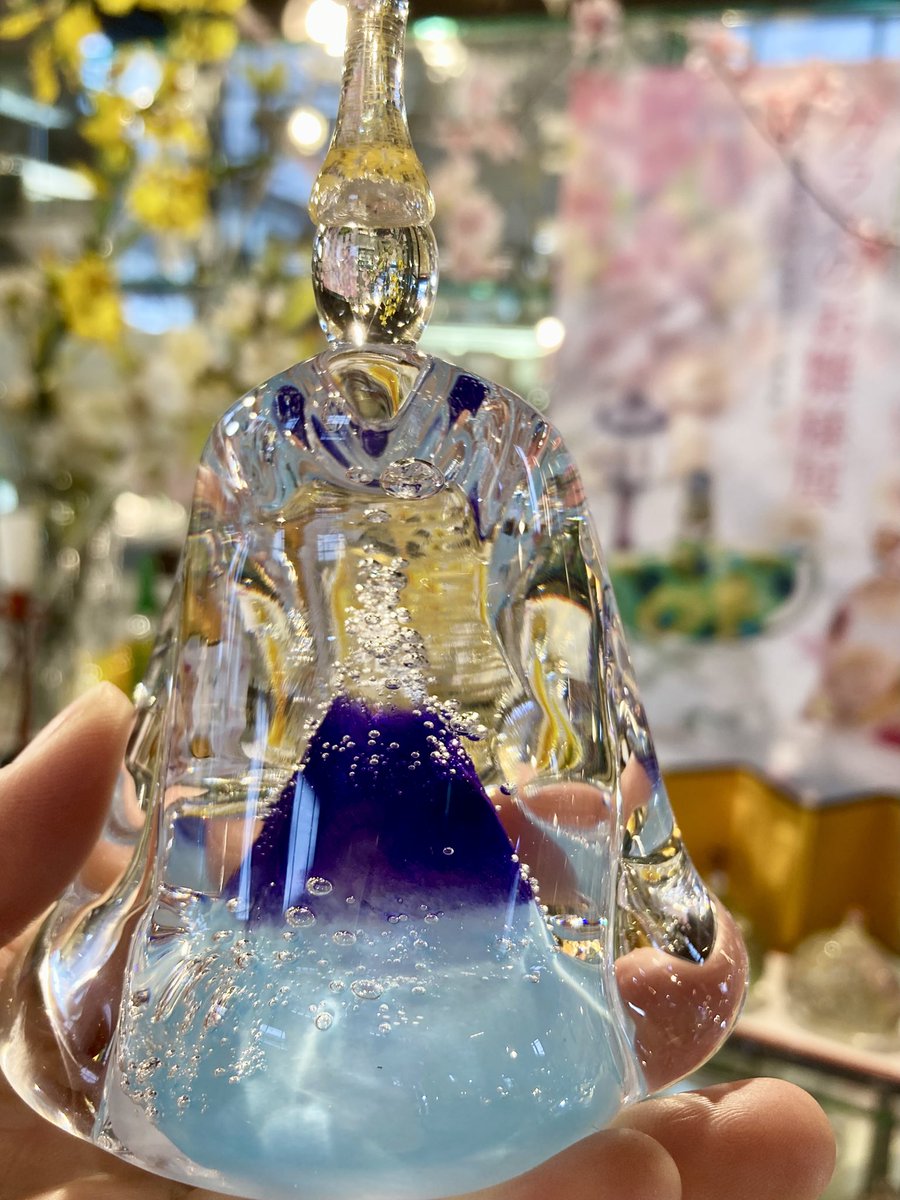 kurokabeglass's tweet photo. 🌸春の訪れ〜ガラスのお雛様展🌸
開催中！

ガラスならではの透明感、色合わせの妙
思わず見入ってしまいます✨

https://t.co/lSq397K0UW https://t.co/FKNp5zuQoG