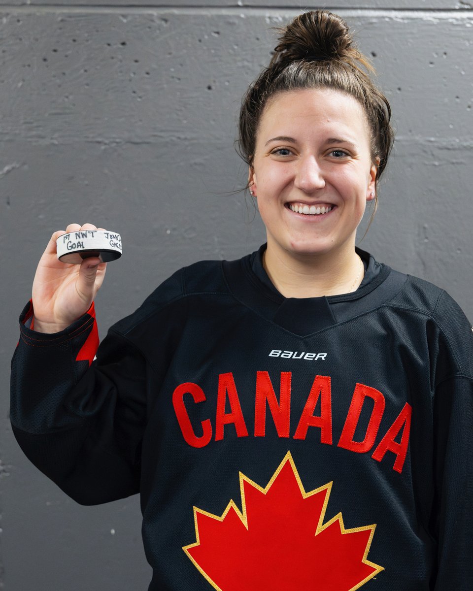 Here's to the first of many. Congrats, <a href="/jenngardiner12/">Jenn Gardiner</a>! 👏

Le premier, mais certainement pas le dernier. Félicitations, Jennifer! 👏

#RivalrySeries | #SérieDeLaRivalité