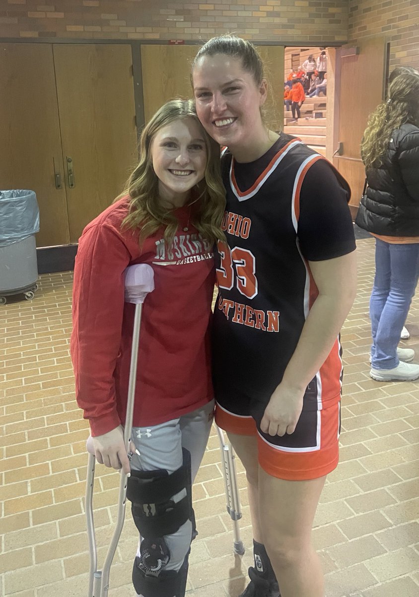 Our two favorite Elizabeths!  <a href="/A11Lizzy/">Lizzy_a11</a> <a href="/LizKey_15/">Liz Key</a>