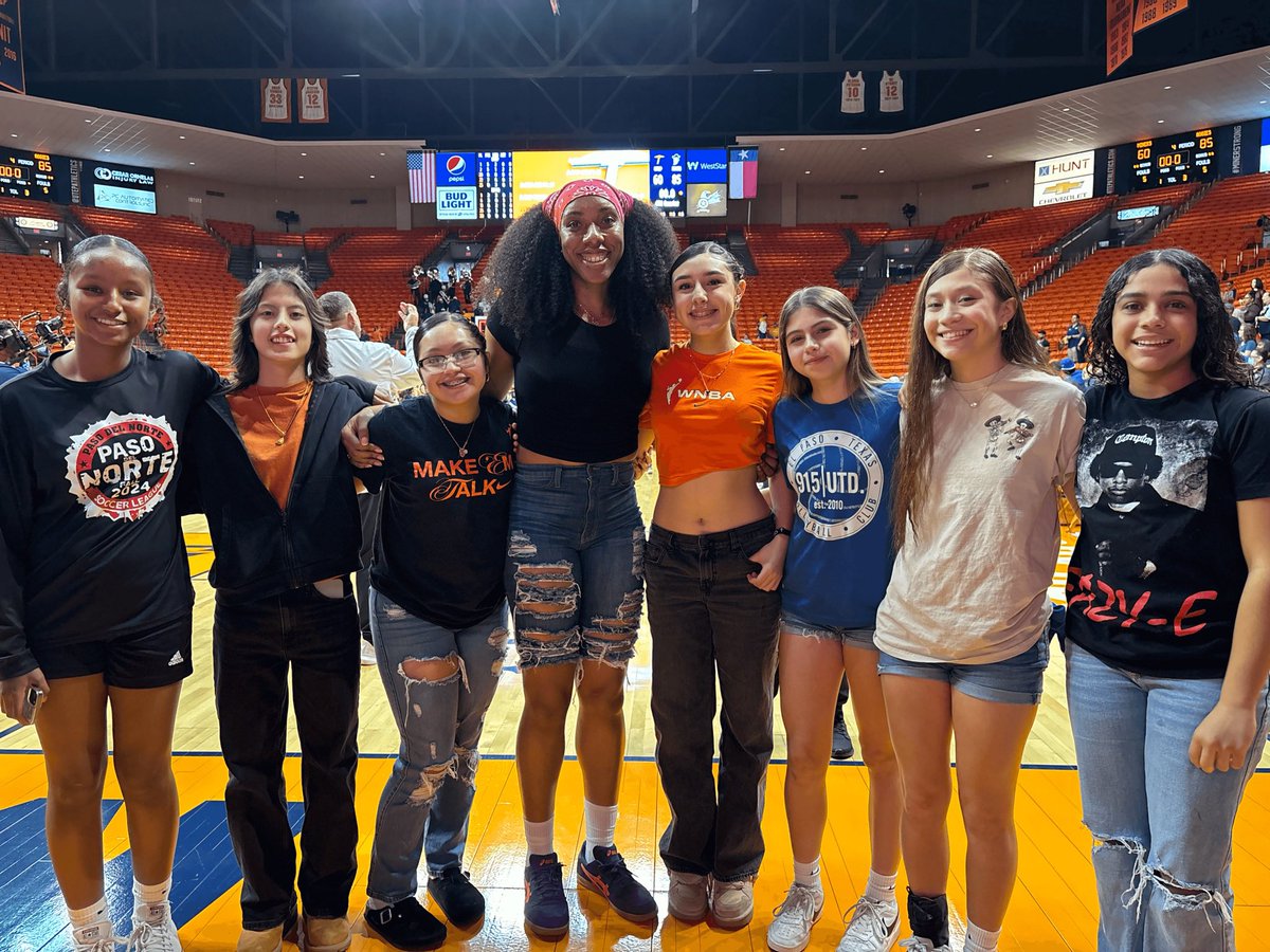 Jennifer Bello (@coachbello_hms) on Twitter photo Great day for a UTEP game.🏀 Thanks Mr. Spears for the tickets for our 8G BB girls. <a href="/RNava_HMS/">Raul Nava Jr.</a> <a href="/HERNANDO_MS/">Dr. Jesse A. Sepulveda</a> <a href="/DNavariz_HMS/">Dr. Danielle Navariz</a> Great day for a UTEP game.🏀 Thanks Mr. Spears for the tickets for our 8G BB girls. <a href="/RNava_HMS/">Raul Nava Jr.</a> <a href="/HERNANDO_MS/">Dr. Jesse A. Sepulveda</a> <a href="/DNavariz_HMS/">Dr. Danielle Navariz</a>