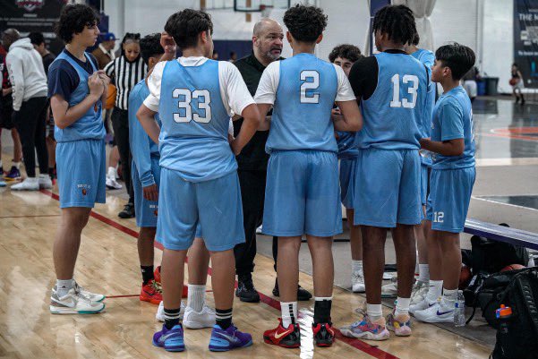 RunwitusBB's tweet photo. Debut weekend… 14u debuted for the program this weekend… Going 1-1 with just 1 practice…
#RunWitUs https://t.co/vbVEqhvOv0