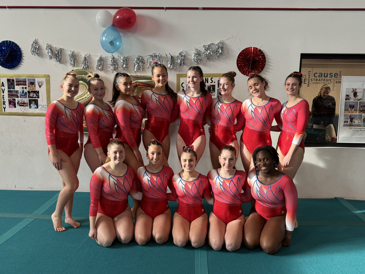 MGendreau1011's tweet photo. Incredible Senior night!! Highest score of the season 137.00!  Portsmouth is tied for 1st going into states!!!! I am so proud of these girls! @PortsmouthHS_RI @psd_ri @TheNewportDaily https://t.co/oXLP4TGplf