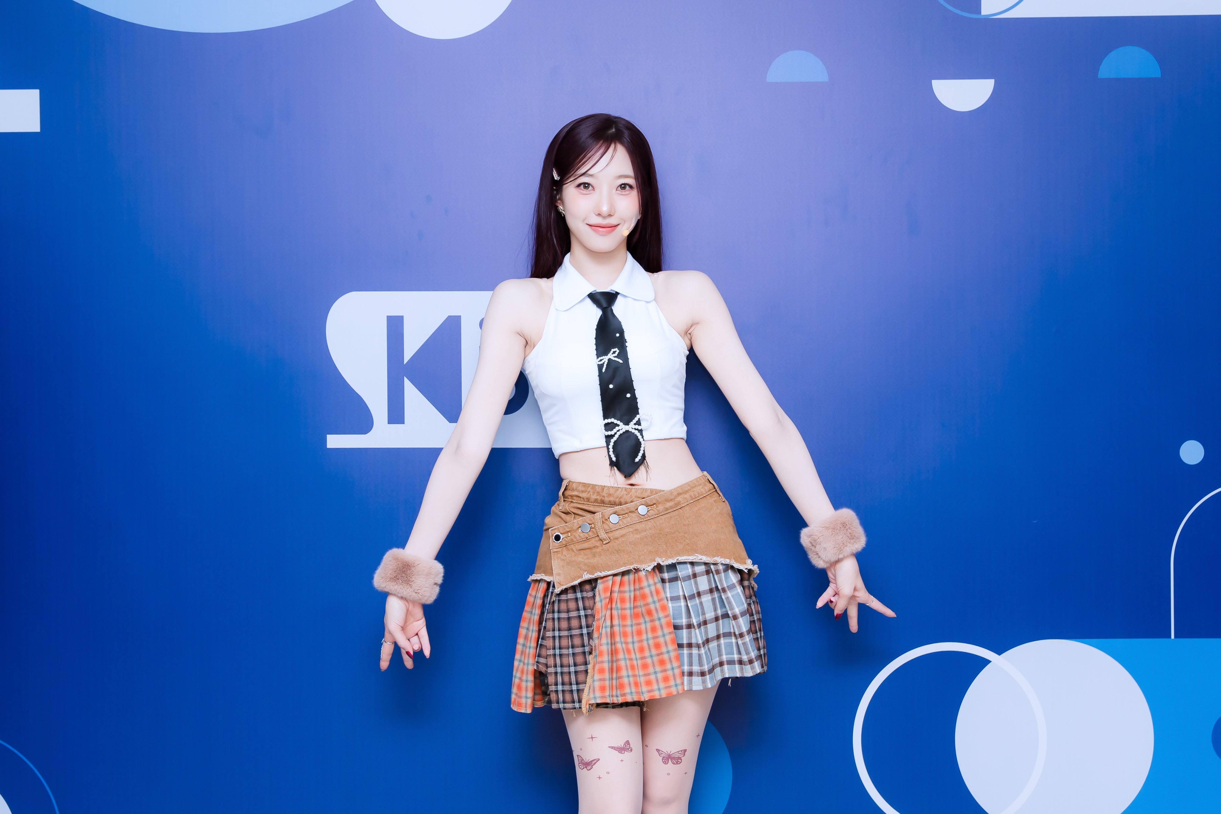 GjUYaOXa4AAZ6gI?format=jpg&name=4096x4096