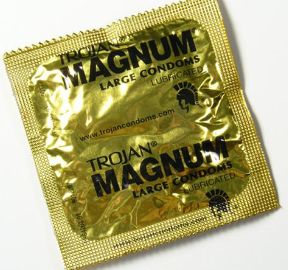 look at the corner bro... 💔 extra large too...