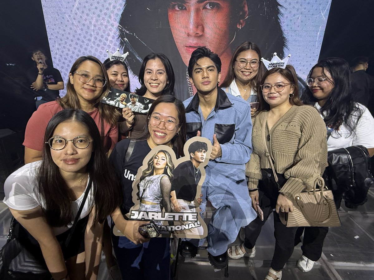 StarPopPH's tweet photo. Concert high? PCD hits different 'noh? 😔🖐️

You may view your photos here: 
⛓️‍💥https://t.co/nt8L7G6cgT

To ease our pcd, can we all stream #JARRENFirstALBUM together? G?
🤘https://t.co/p3A7BRBwS6

JARREN ALBUM LAUNCH
#JARREN #JARRENAlbumLaunch #StarPopPH #ABSCBNEvents https://t.co/w1Zgnb2Fru