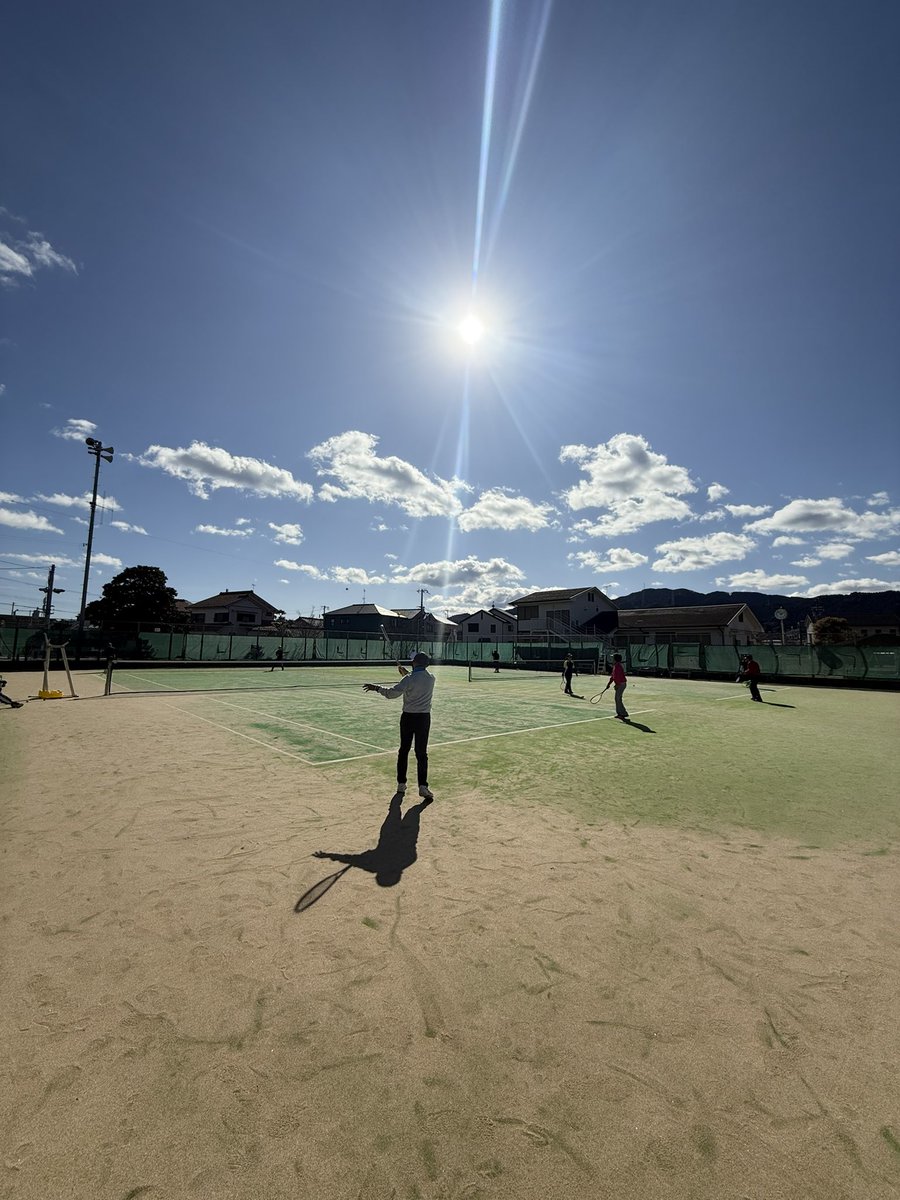 urankun8's tweet photo. ⭐︎

一緒にやりませんか🏸

ソフトテニス #黒潮くらぶ
#和歌山県 #新宮市 周辺の方

10代から70代までの男女

初心者クラスから全国トップクラスまで https://t.co/KTKzjXLUME