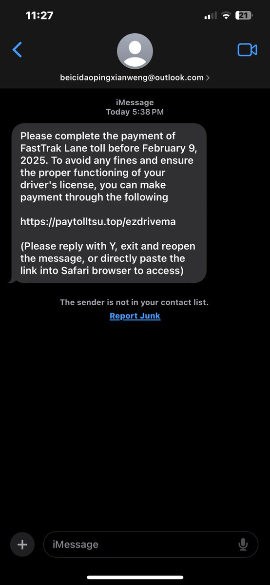 Justin777Robles's tweet photo. @FBI @FTC  @NSACyber Got this random text and it’s obviously fraud. Didn’t know who inform. Here’s a pic and senders email. #Spam #phishing #CyberSecurity https://t.co/LgFDwITHn8