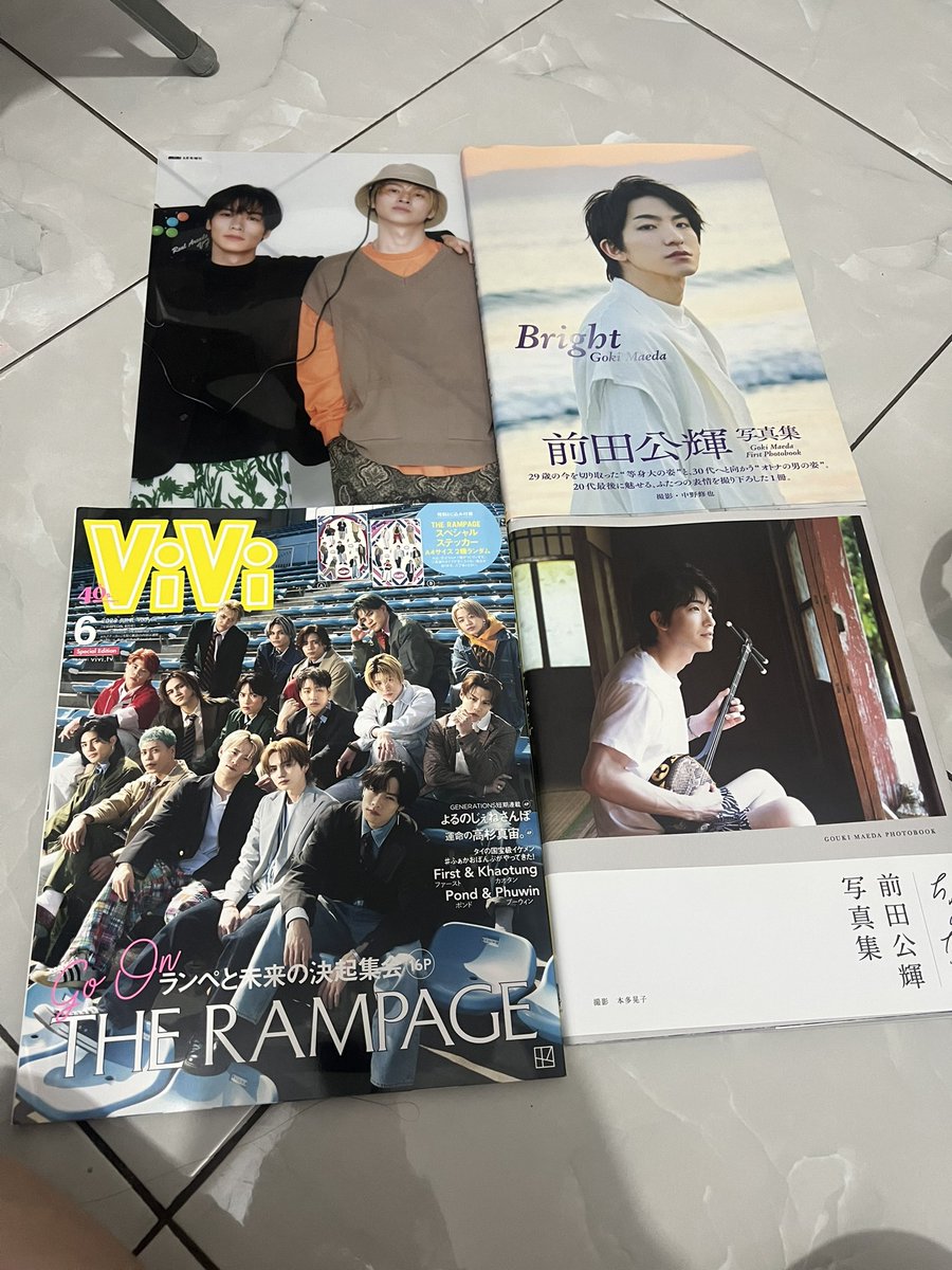 ariesjxson's tweet photo. Aku mau jual ini, siapa tau masih ada yang nyari magazine ini. Bisa dm aja ya https://t.co/TH8ZGyOCQx