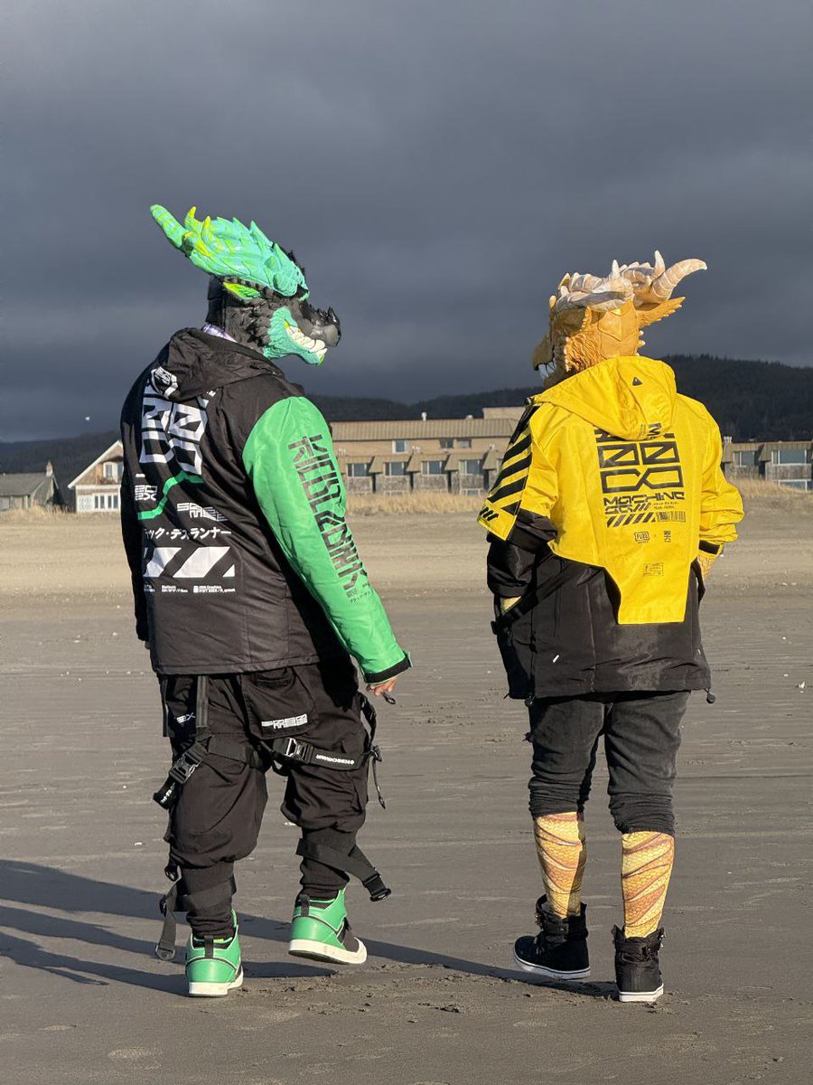 Squad up!
/w <a href="/Ghidorahstan69/">Ash</a>
🐉🐲 By <a href="/SnapJawForge/">SNAP JAW</a>