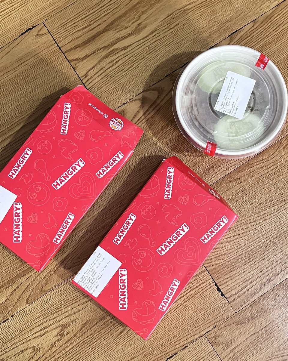 when 'ayam goreng' selalu jd pilihan nomer 1 kalo gatau mau makan apa 👆🏻 

edisi Ayam TerSereh 🐓 🐓 NIKMAT BANGET buat maksi 🤤