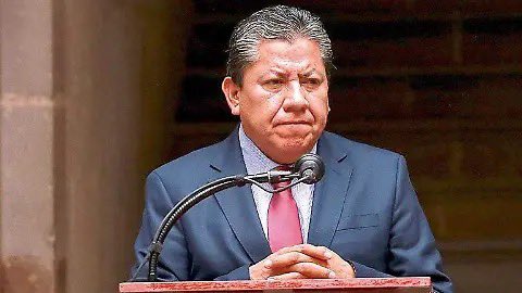 bereaguilarv's tweet photo. ¡Ladrón! ¿Quién creen que protagoniza el robo del siglo en Zacatecas y por qué piensan en el gobernador David Monreal? 

Denuncian que David Monreal y Juan Rafael Coronel Rivera, hijo del artista Rafael Coronel, orquestaron el retiro ilegal de valiosas obras de arte de los museos del estado, incluyendo "La Mortaja" con un valor de 3.4 millones de dólares. 

La titular del Instituto Zacatecano de Cultura, Dulce Muñoz, fue su cómplice y permitió la sustracción y venta clandestina de varias piezas. QPM 
@JLMNoticias