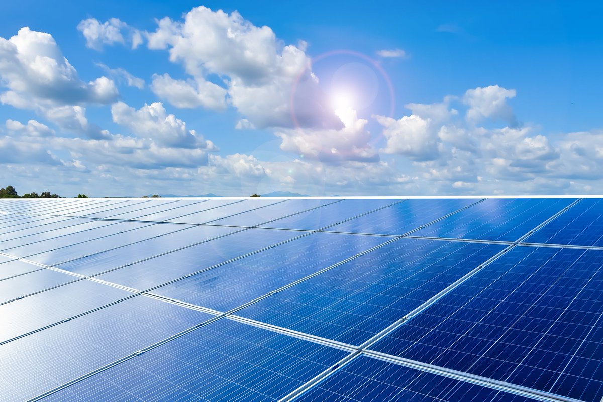 Tsinghua_Uni's tweet photo. #InnovativeTsinghua researchers created a NiCr/NiSi thin-film #thermocouple to accurately measure the surface #temperaturegradient in thin-film growth. This innovation advances understanding and sets new standards in #sensors, #solarcells, and electronics.
https://t.co/WBebwyeKrK