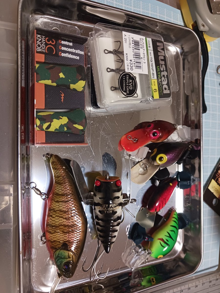 007represent's tweet image. 最近の釣果。
冬は、ルアーが増える。
#NLW
#デカビーツァ
#クワイエットファンク
#ストーム
#モリケンスピードバイト
#カッツバディ
#マスタッド
#ミブロ