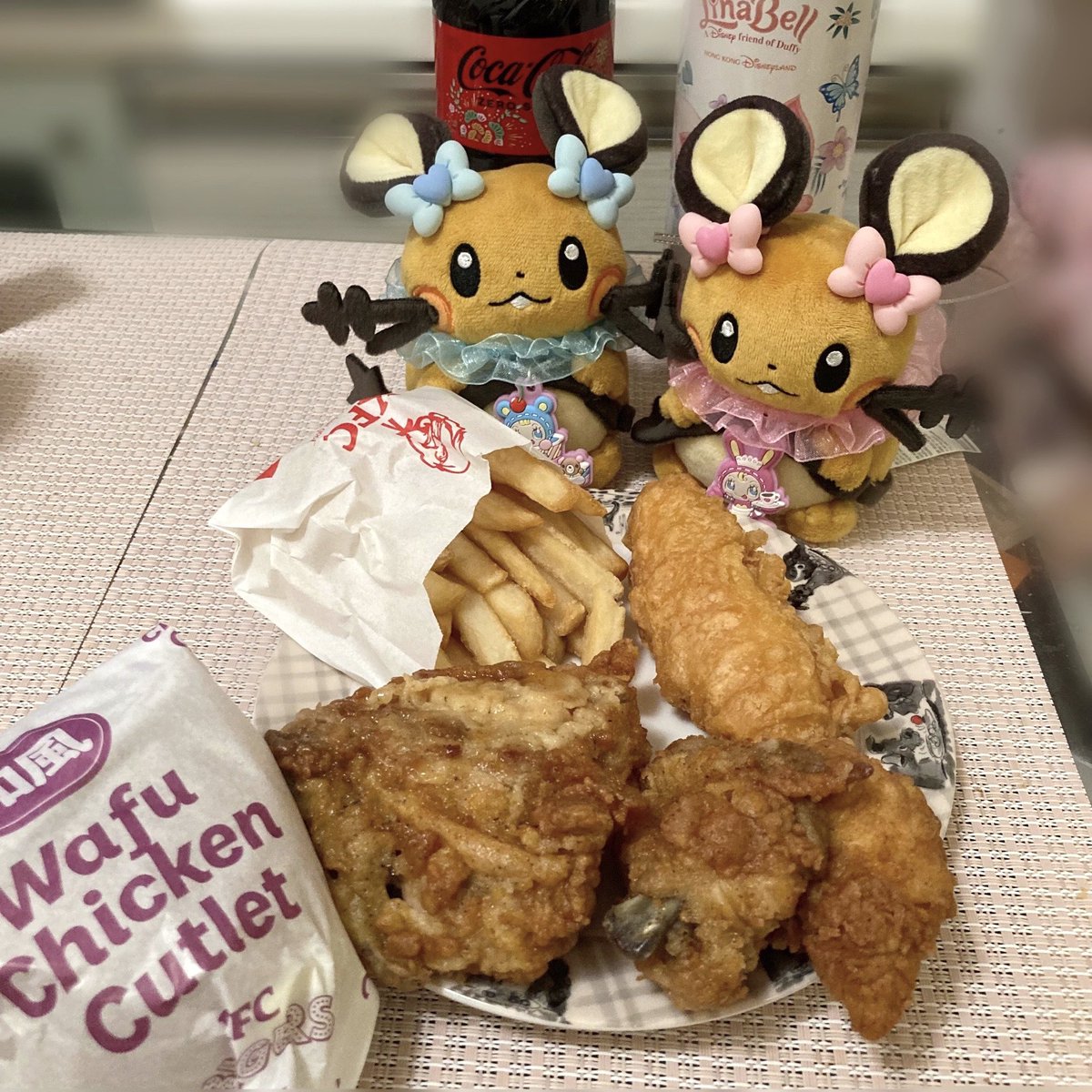 senritsuyunka's tweet photo. 今日はケンタ🍗✨ https://t.co/Wuz9Dtu0h7