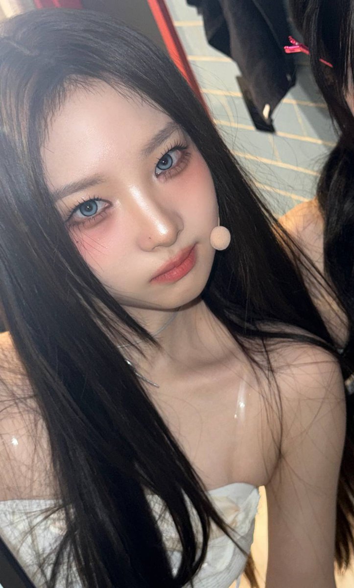 ゆ*様 tripleS HaYeon ハヨン　304A objekt cosmo tripleS official on X: 