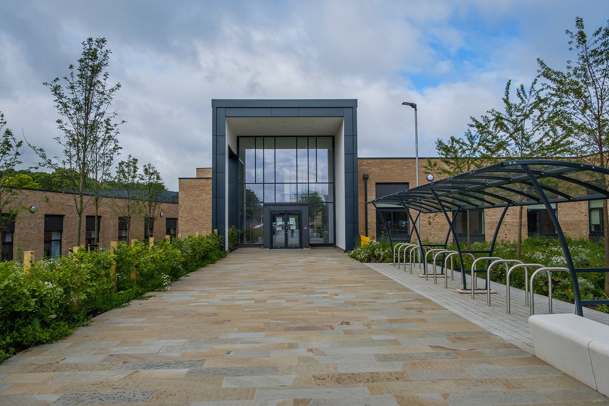 Dr Rob Waller (@docrobwaller) on Twitter photo Come and work with us in Edinburgh and the Lothians - advanced clinical fellow posts - 50% education, 50% clinical. job closes 14/02/25. apply.jobs.scot.nhs.uk/Job/JobDetail?… <a href="/REAS_NHSLothian/">REAS</a> <a href="/NHSLothianMedEd/">NHS Lothian Medical Education</a> <a href="/RCPsychScot/">RCPsych in Scotland</a> Come and work with us in Edinburgh and the Lothians - advanced clinical fellow posts - 50% education, 50% clinical. job closes 14/02/25. apply.jobs.scot.nhs.uk/Job/JobDetail?… <a href="/REAS_NHSLothian/">REAS</a> <a href="/NHSLothianMedEd/">NHS Lothian Medical Education</a> <a href="/RCPsychScot/">RCPsych in Scotland</a>