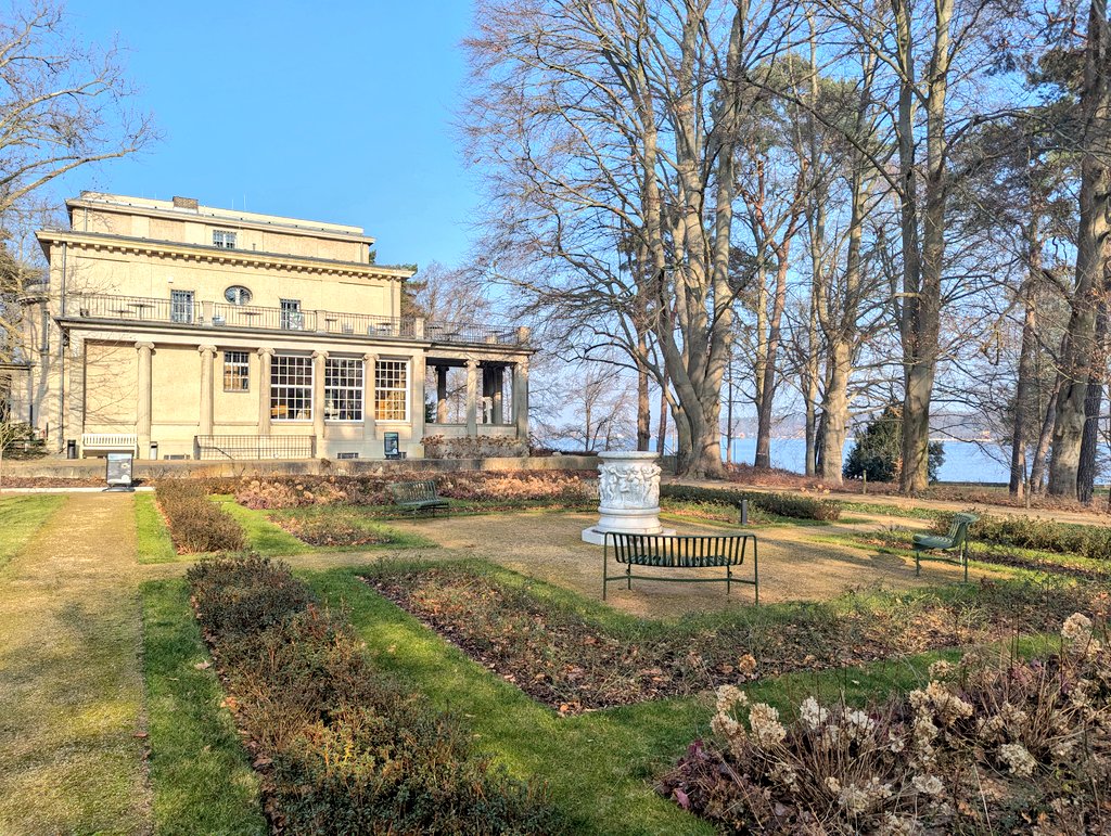 In the room behind the ground floor windows of this beautiful #Berlin villa, fifteen men met on the morning of January 20, 1942 to discuss and agree upon the murder of 11 million of their fellow European citizens. All Jews. Then they had lunch. 

#History #WW2