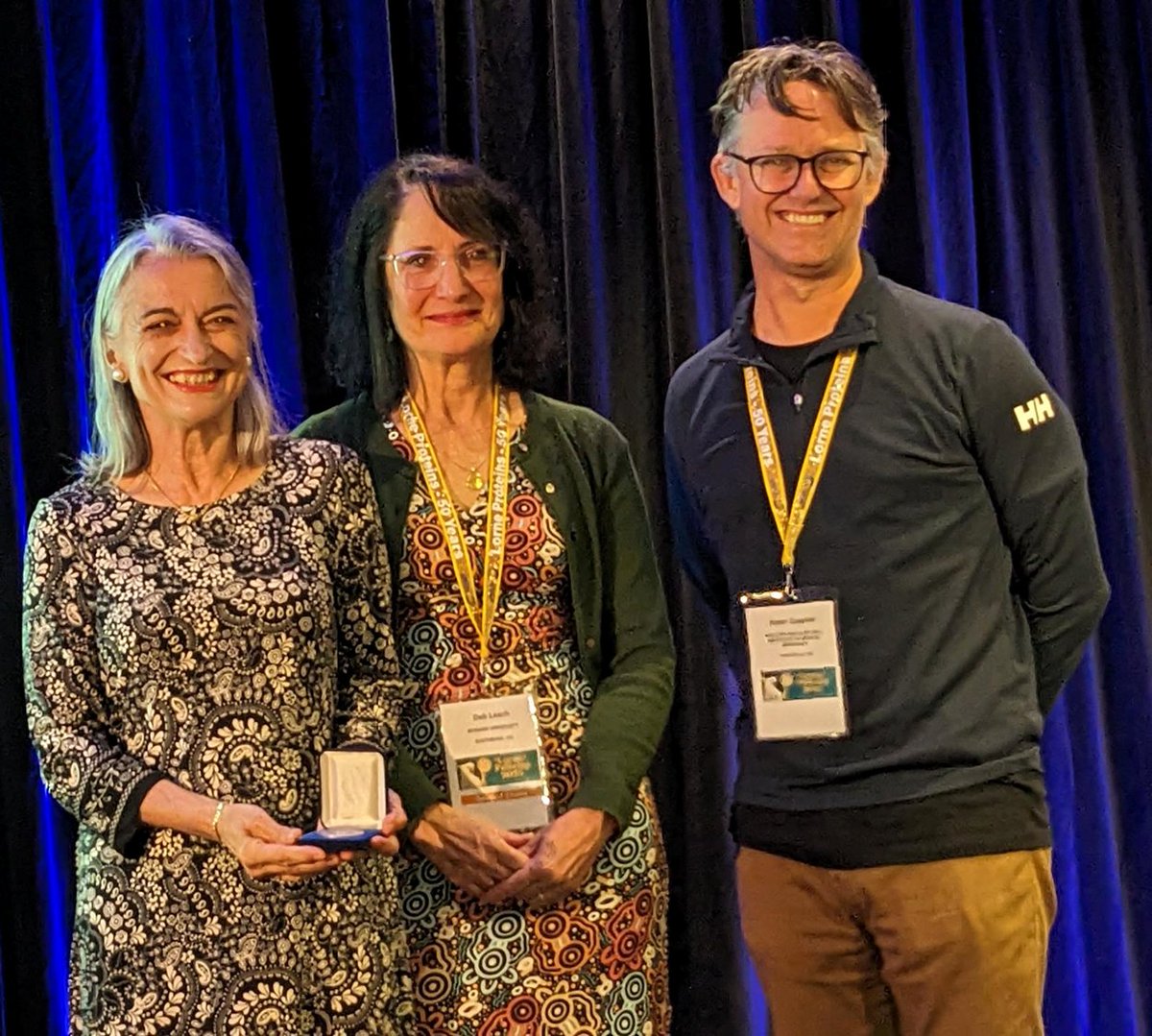 Leann Tilley (@leanntilley) on Twitter photo Congratulations to <a href="/FrancesBiophys/">Professor Frances Separovic</a> on the award of the 2025 Leach Lecture Medal of the Lorne Proteins Conference. Frances gave an inspirational talk of NMR and a life lived fully. What a wonderful role model for women in science! @LorneProteins Congratulations to <a href="/FrancesBiophys/">Professor Frances Separovic</a> on the award of the 2025 Leach Lecture Medal of the Lorne Proteins Conference. Frances gave an inspirational talk of NMR and a life lived fully. What a wonderful role model for women in science! @LorneProteins