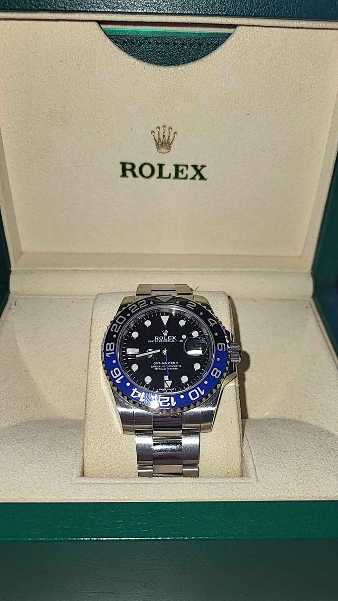 out of reach tweet media