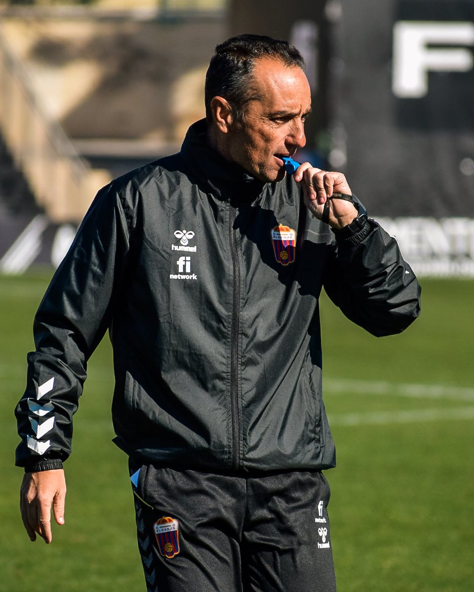 CD Eldense tweet media