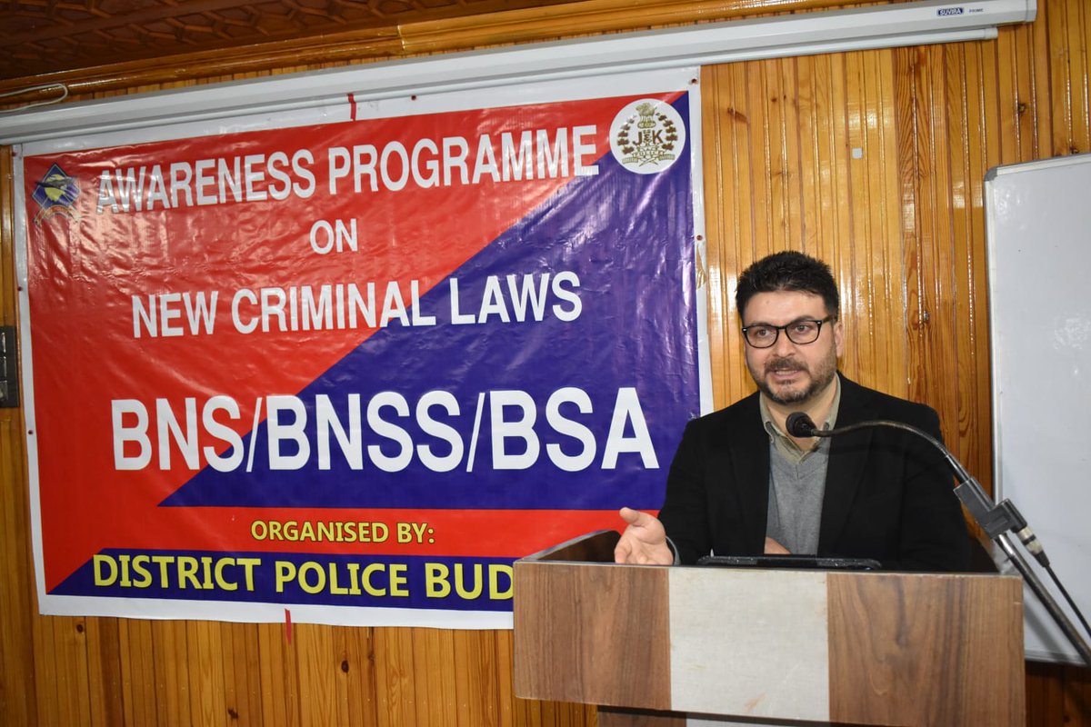 BUDGAM POLICE tweet media