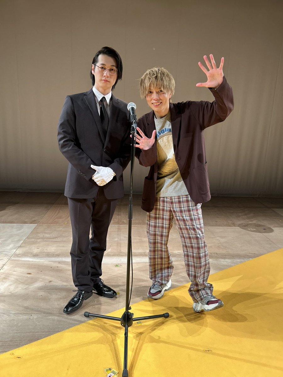 kohei_kamiyama's tweet image. #日常茶飯 

千秋楽ありがとうございました！！

会場全体で作り上げる全てのストーリーが愛おしい4日間でした

この6人でお芝居できてよかった
相方がゆうほくんでよかった

カタブツスマイルをこれからもよろしくお願いします！！！！