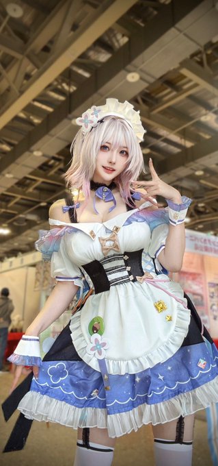 Twitterのコスプレ画像25