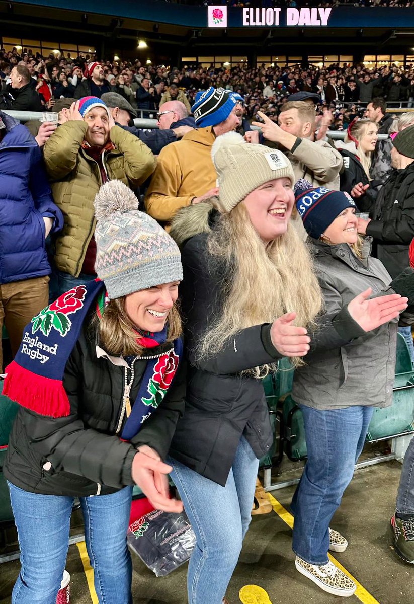 If you wonder why social integration is a part of our charity output, here is why!! A weekend trip to <a href="/allianz_stad/">Allianz Stadium</a> for <a href="/EnglandRugby/">England Rugby</a> v <a href="/FranceRugby/">France Rugby</a> means so much to <a href="/dms_dmrc/">DMRC-Stanford Hall</a> patients. This is their motivation to keep pushing in rehab!🏉💜#HelpingThoseWhoServeTheirCountry