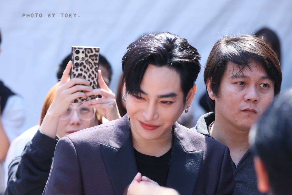 photobytoey's tweet photo. โคตรดุเลยเว้ย!!!
@peckpalit 

#เป๊กผลิตโชค #PeckPalitchoke
#PeckxJAPANEXPO2025
#เป๊กผลิตโชค
#PeckPaLitChoke
#palitgallery 
#photobytoey https://t.co/cAqWoEsDCo