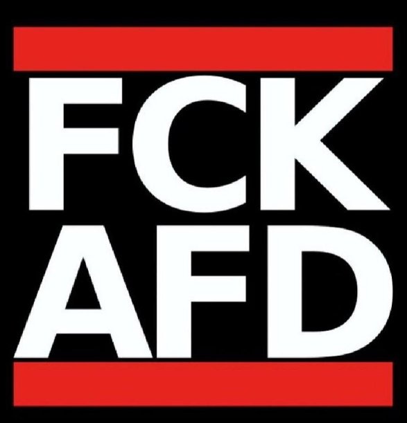 Schreibt es deutlich klar 
auf jede Wand!
Nazis raus aus diesem Land!
#Theresienwiese #München
#WirSindDieBrandmauer