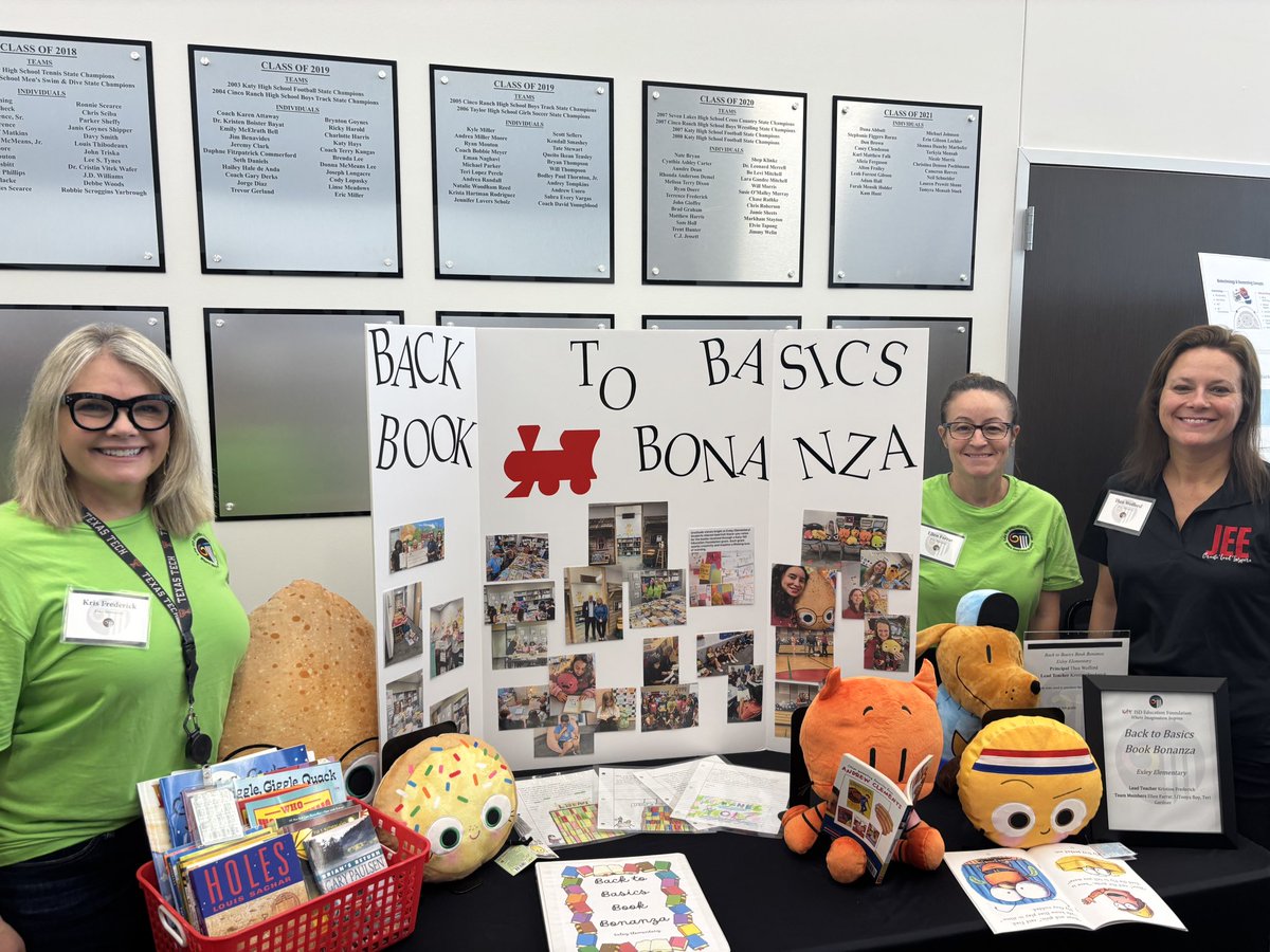 ExpressBookStop tweet media