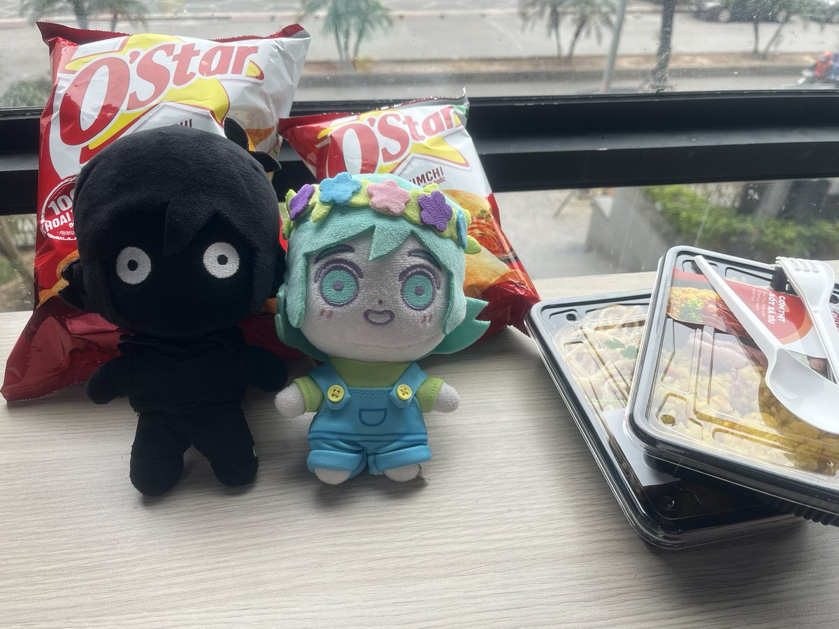 canvabias037648's tweet photo. Haha, i got Basil HS Plush. 🗝️🍉
#omori #strangeflower https://t.co/VjIBbPzEvx
