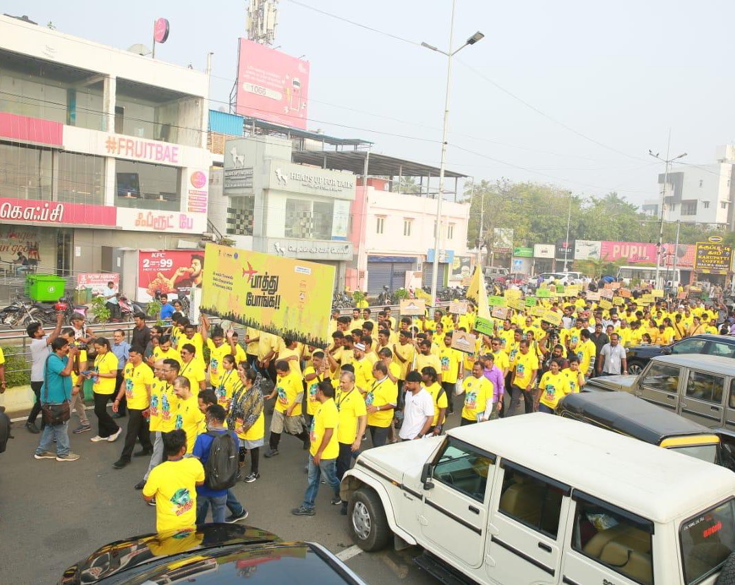rajkumar_ifs's tweet photo. In Chennai, a yellow t-shirt isn’t just a colour - it’s an emotion! Just like @ChennaiIPL unites fans, this yellow stands for guidance & opportunity. This time, it’s all about saying #PaathuPonga to those chasing overseas dreams! 

Visit https://t.co/uYLgwlufWo and go through only licensed overseas recruiting agents. Go for abroad work only with work visa. Contact 9042149222 for any doubts. 

@internetumpire @CricCrazyJohns @ashwinravi99 @ImRaina @poechennai @ChennaiIPL @s_badrinath @SureshChandraa @DoneChannel1