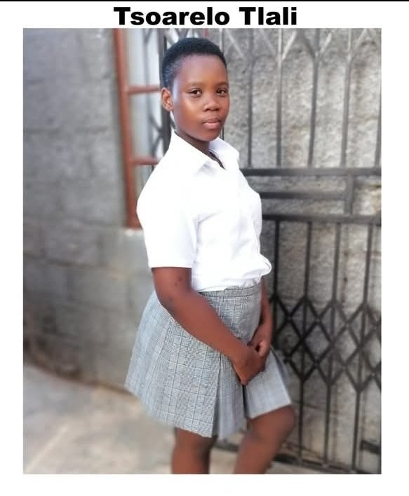*MISSING PERSON*

Tsoarelo Tlali (13) was last seen on Thursday, 6 February 2025, at approximately 07:00 when she left for school. Her mother reported her missing after she failed to return home.

Anyone with information regarding her whereabouts is urged to contact the