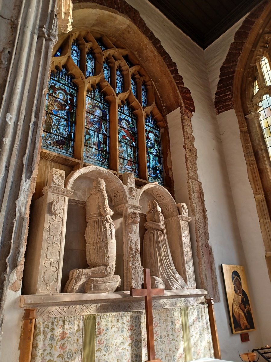 #StoneworkSunday Kirkham Chantry in #Paignton Parish Church of St John the Baptist #Devon