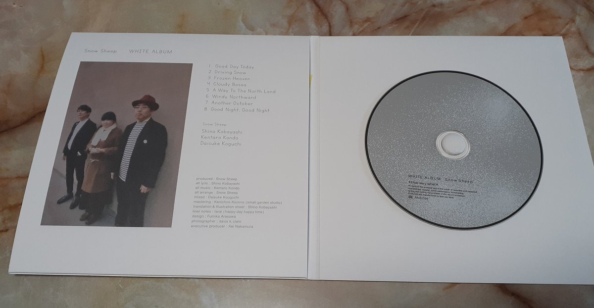 goodboygootra's tweet photo. 諸事情で『ブクラジ』が聴けなかった代わりにSnow Sheepの『White Album』を。
「Frozen Heaven」が大好きなのですが、そこからしっとりボッサな「Cloudy Bossa」でのしのさんの歌声、さらに「A Way To The Northland」の3曲の流れが今日は特に胸に来ました🎵
#近藤健太郎
#小林しの
#高口大輔 https://t.co/SUPW3Iqq1U