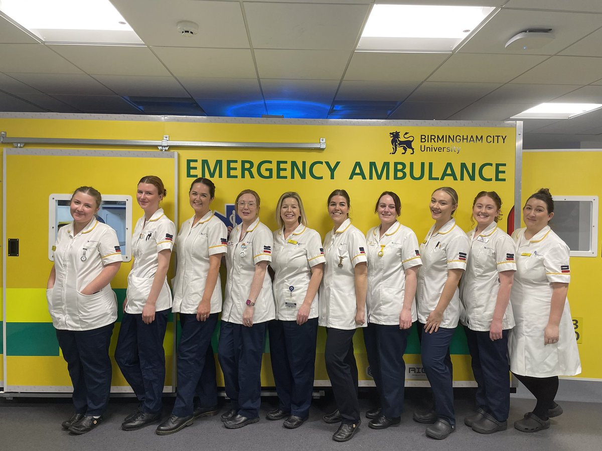 BCUMidwives's tweet photo. BCU student midwives and paramedics learning together about community obstetric emergencies to enhance safe maternity care #team-working #skills #civility #IPL https://t.co/5BgvK7a2O1