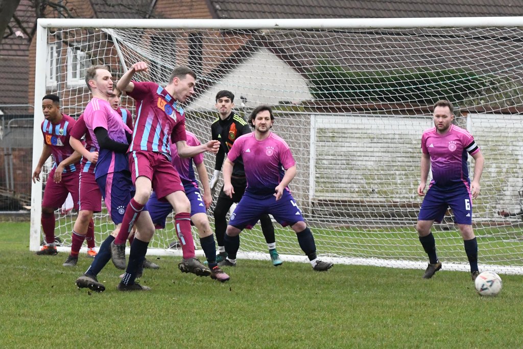 Billinge New Street FC (@billingefc) on Twitter photo Photos courtesy of <a href="/TerencePope4/">Terence Pope</a> now online of @AlderFC v BNSFC Reserves in the <a href="/Liverpool_CFA/">Liverpool FA</a> Intermediate Cup
pitchero.com/clubs/billinge… Photos courtesy of <a href="/TerencePope4/">Terence Pope</a> now online of @AlderFC v BNSFC Reserves in the <a href="/Liverpool_CFA/">Liverpool FA</a> Intermediate Cup
pitchero.com/clubs/billinge…
