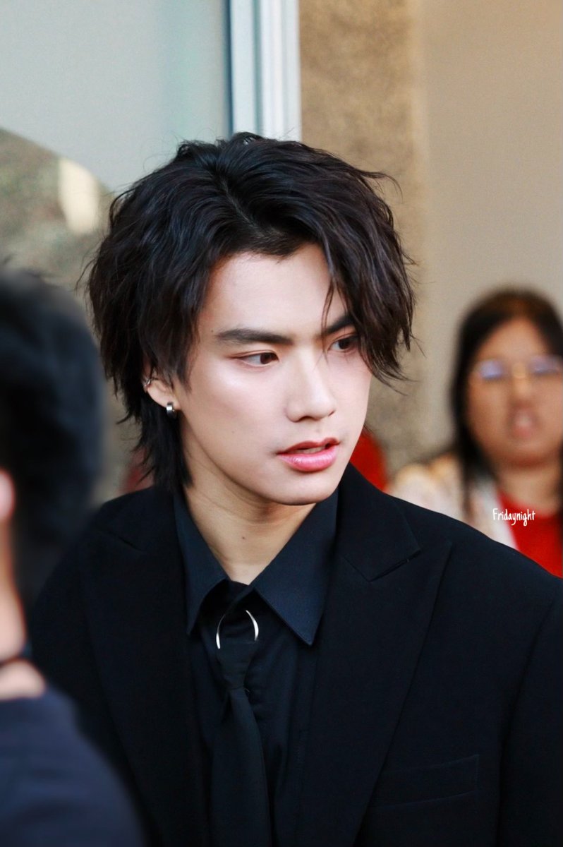 iminit8's tweet photo. หล่อรีบ หล่อมีธุระ หล่อไม่อะไรกับใคร 
แต่อะไรกับใจมัมม๋าอีกแล้ว!!!!
BEST ARTIST OHMPAWAT
#JAPANEXPOTHAILANDAWARDxOHMPAWAT #ohmpawat @ohmpawatt https://t.co/8N0Qs4nPRZ