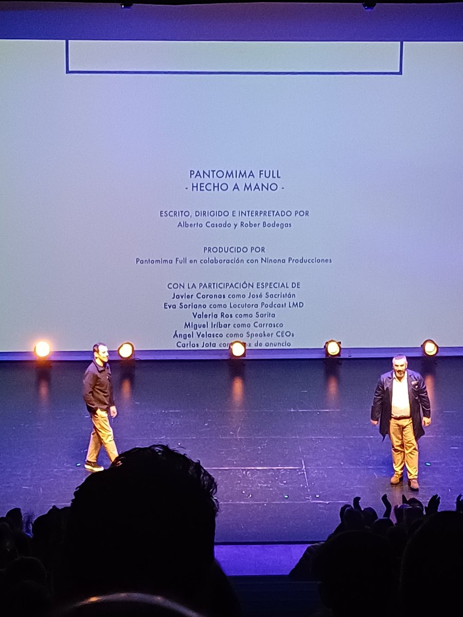 BuilLoren's tweet image. Lo que disfrutamos ayer com #HechoAMano de #PantomimaFull 🤣🤣